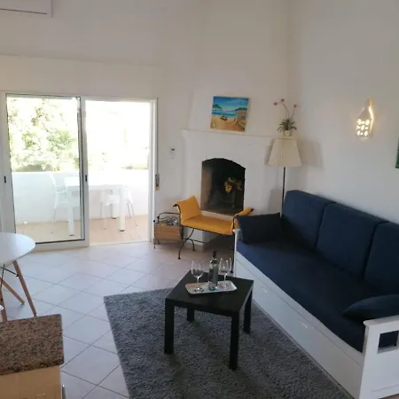 Marine Apartman Porches