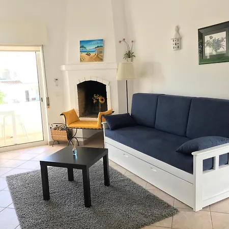 Marine Apartment *